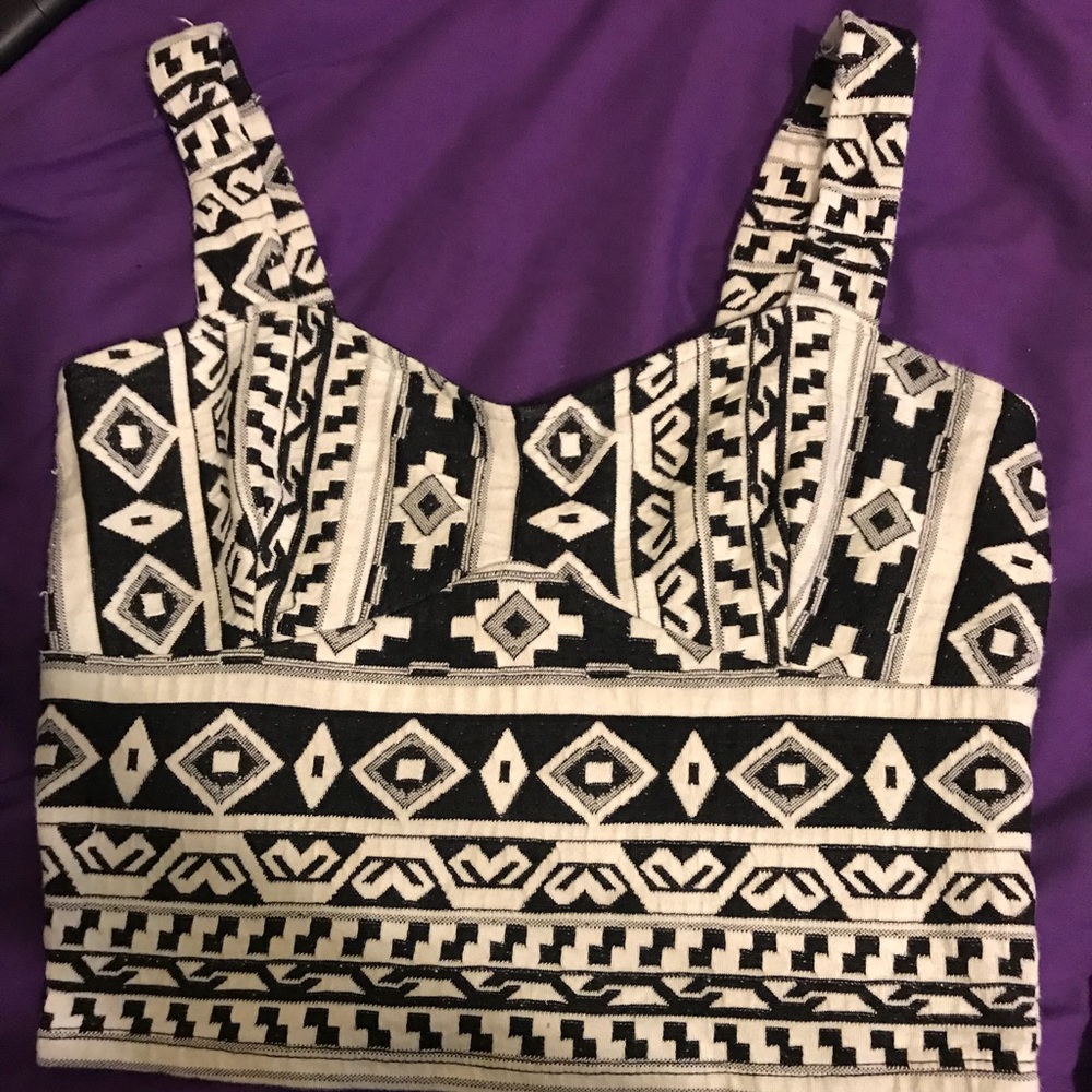 aztec crop top
